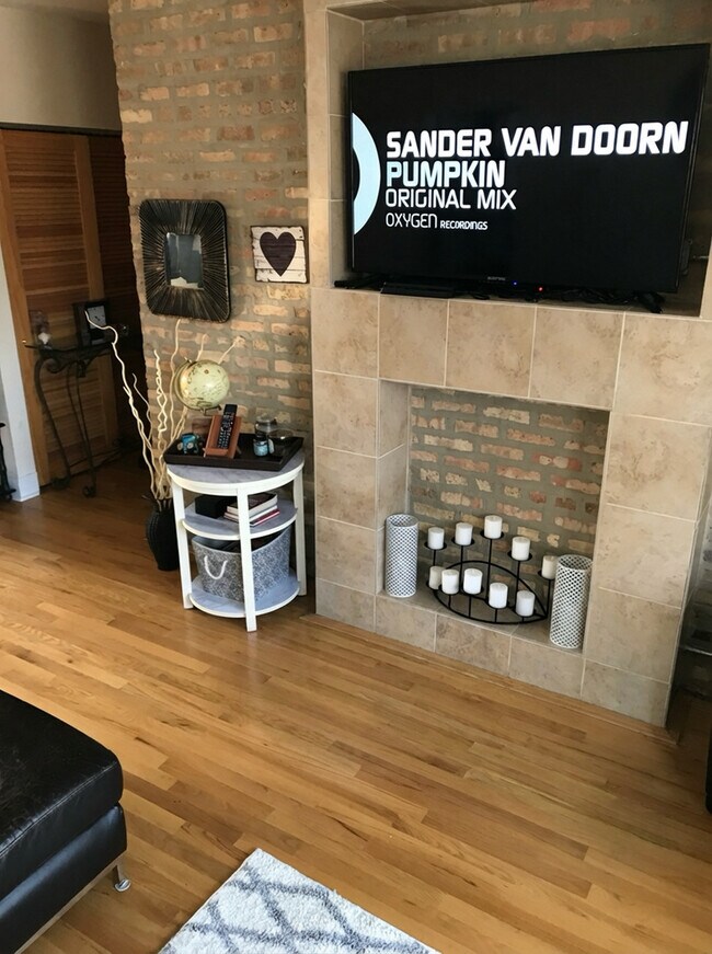 Photo - 5756 N Campbell Ave Unit 2