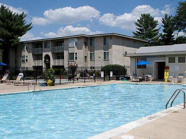 Arden Pointe Apartments
