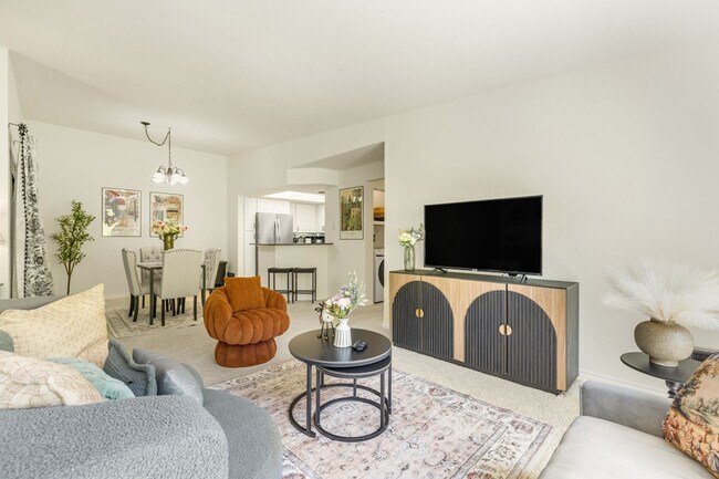 Photo - 1264 Bellevue Way NE Unidad SI ID1225925P