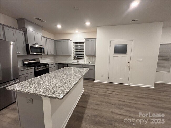 Photo - 5034 Falstone Dr