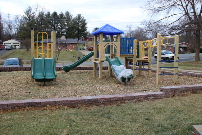 Photo - Meadowview Apartments