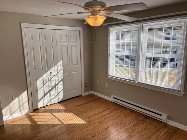 Photo - 7 Countryside Ln