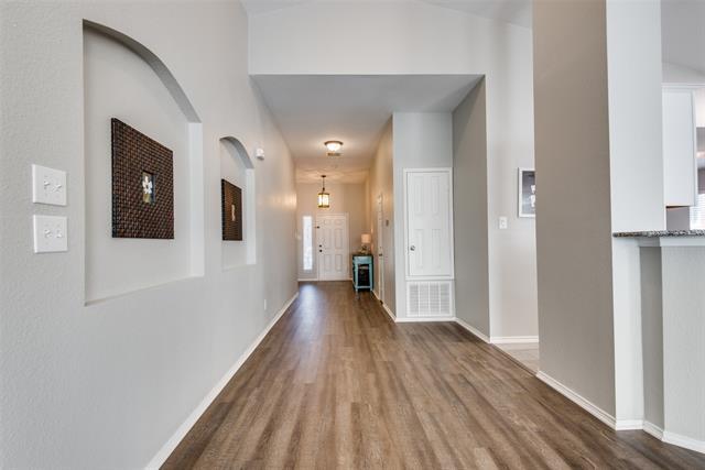 Photo - 1900 Juniper Dr