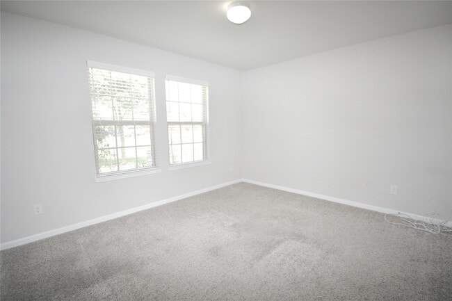 Photo - 1303 Keaton Ct