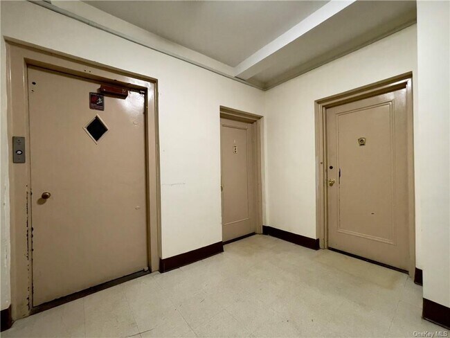 Photo - 413 Larchmont Acres Unit 3D