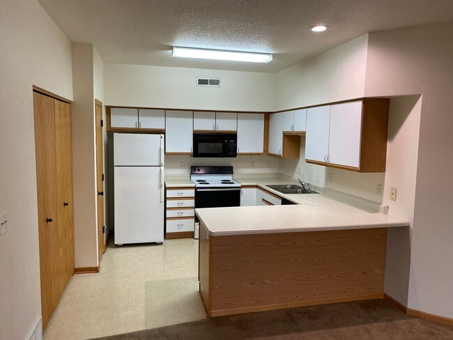 Photo - 2268 Holiday Rd Unit 408