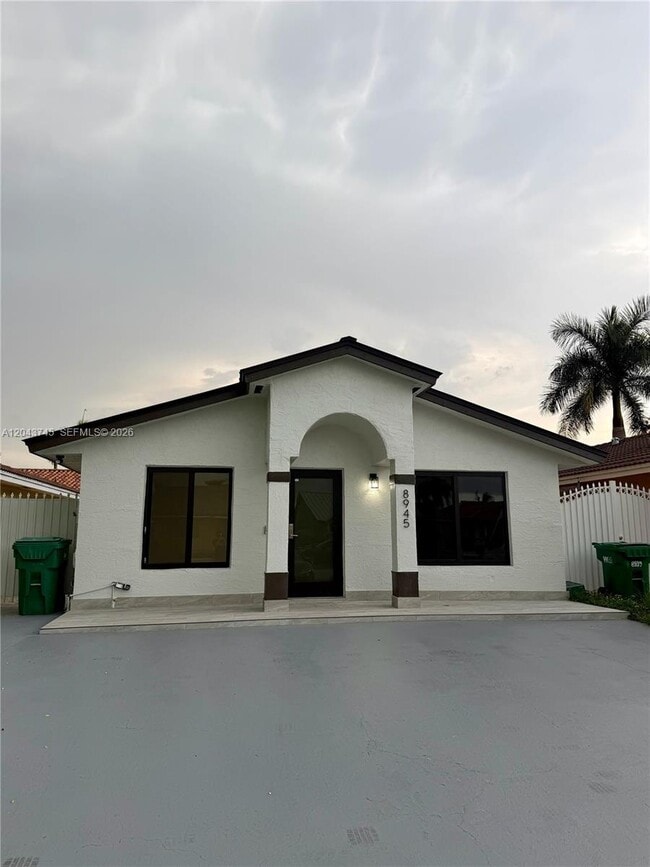 Building Photo - 8945 NW 114th St