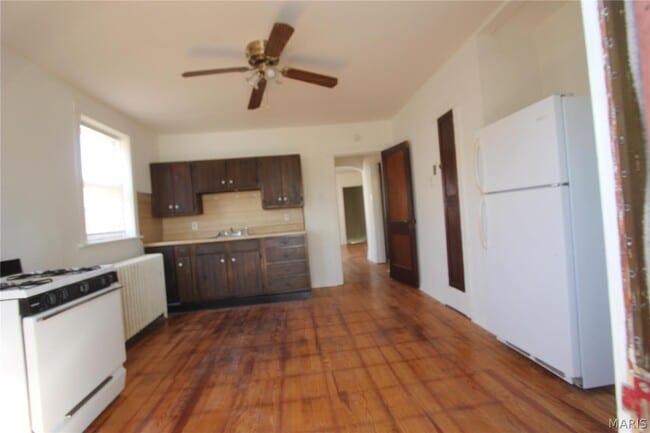 Photo - 5424 Rhodes Ave Unit 2F