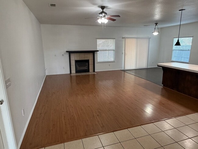 Photo - 1339 Vine St