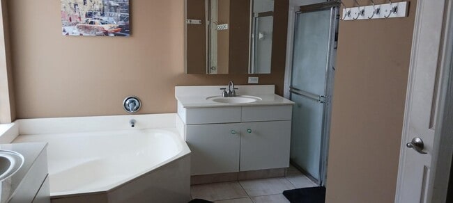 Photo - 3639 Hudson Ln