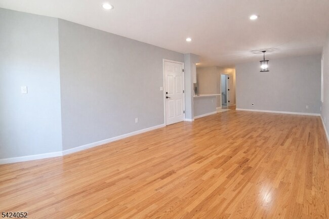 Photo - 11 Wallis Ave Unit 1