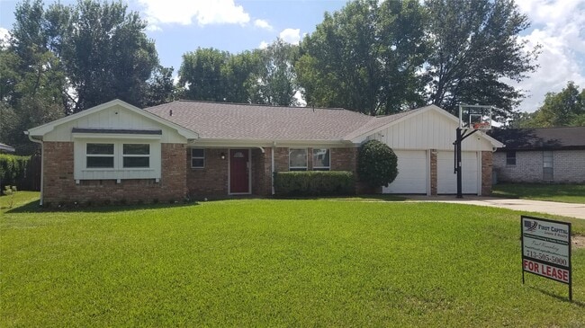 Building Photo - 11123 Hazelhurst Dr Rental