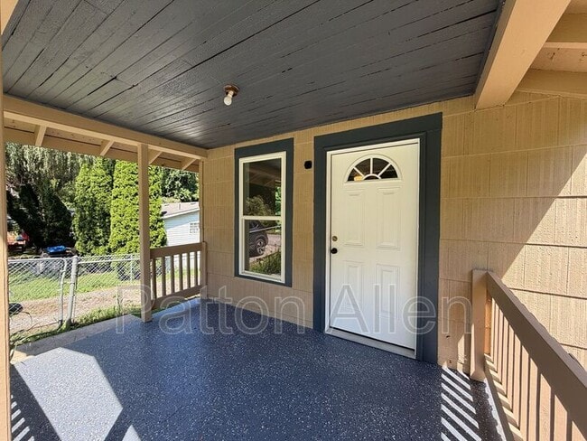 Photo - 152 Ardmore St