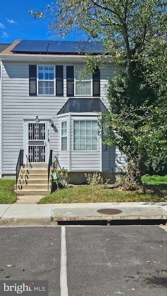 Photo - 1731 Tulip Ave