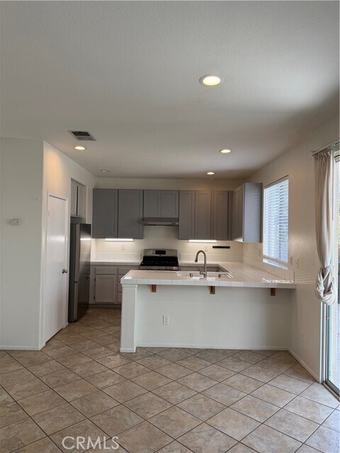 Photo - 7370 Oxford Pl