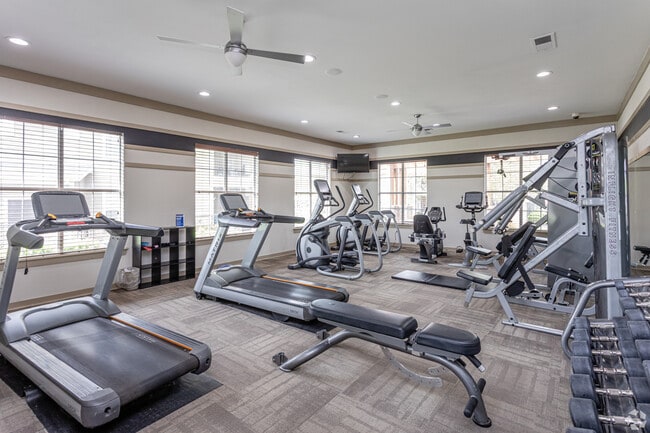 Riverside at Rockwater Fitness Center | Gym & Wellness in North Little Rock - Riverside at Rockwater Apartments