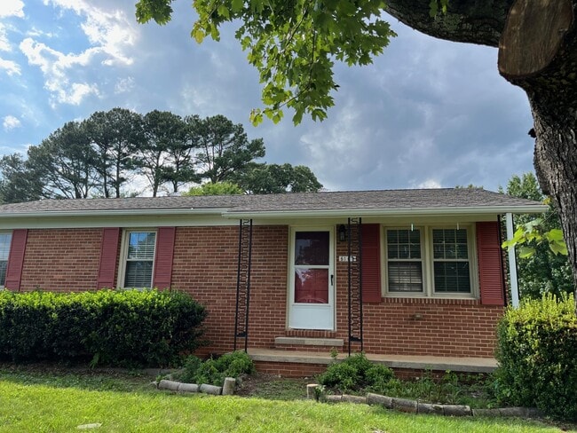 Photo - 6100 Belle Dr House