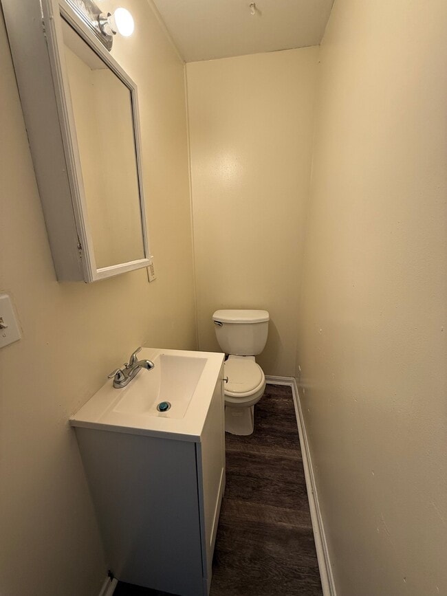 Photo - 1948 Long Ave