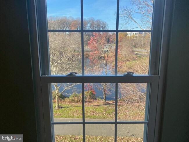 Photo - 2940 Yarling Ct