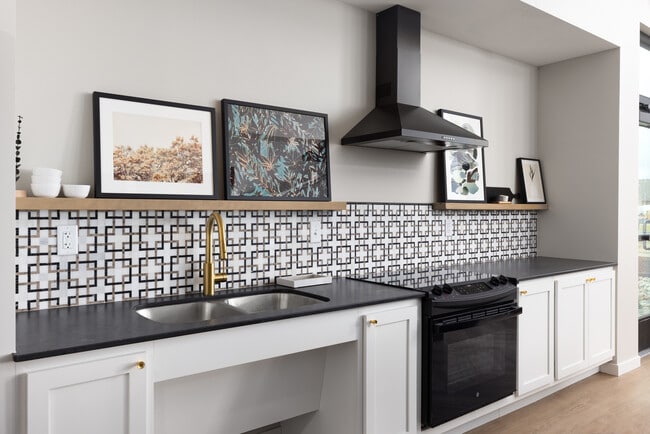 Clubhouse Kitchen - Rye at Tillstone