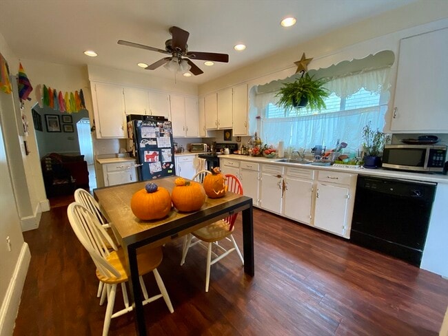 Photo - 79 Wareham St Unit 1