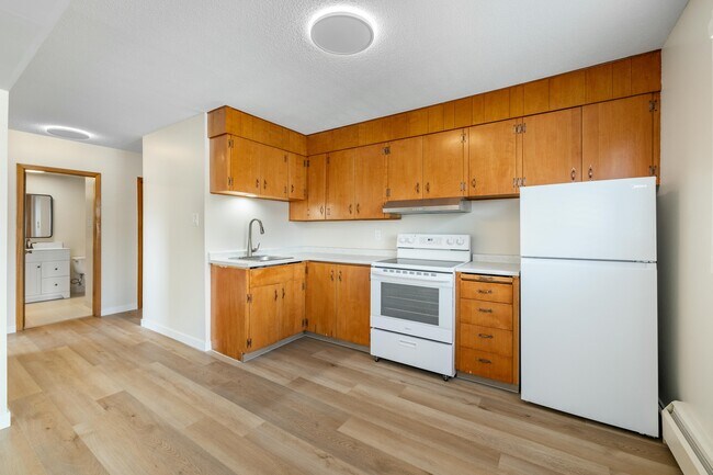 Photo - 2151 Hamilton St Unit 16