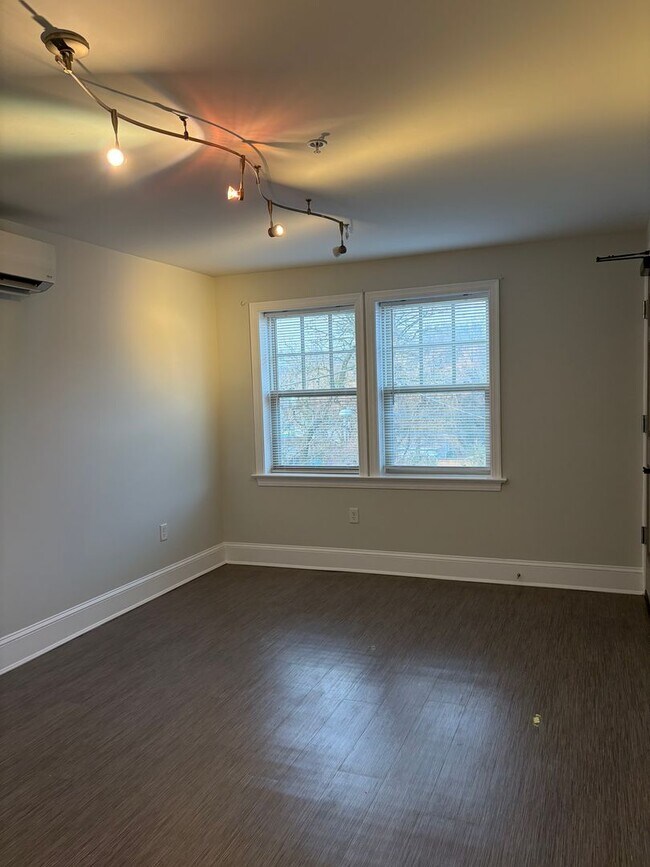 3300 Rhode Island Ave Unit 3B