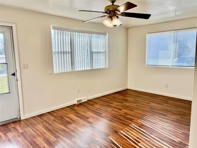 Photo - 115 N 14th St