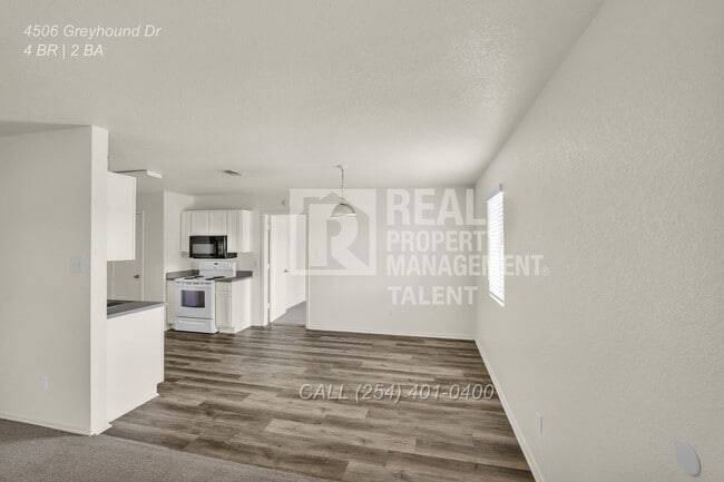 Photo - 4506 Greyhound Dr