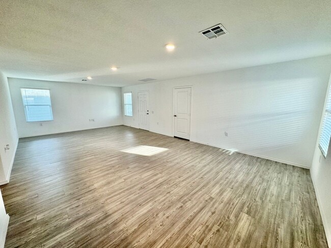 Photo - *MOVE IN SPECIAL* Charming 3/2 Home with Garage, Fenced Backyard & Community Amenities!