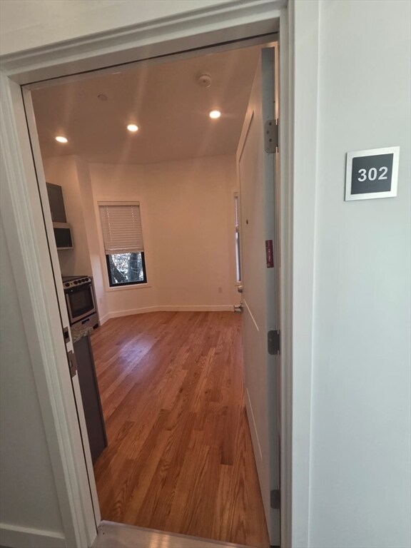 Photo - 165 Hawthorne St Unit 302