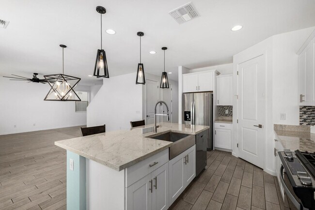 Photo - 22612 N 126th Ln