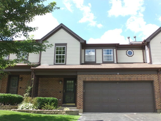 Photo - 16 Oxford Ct Townhome