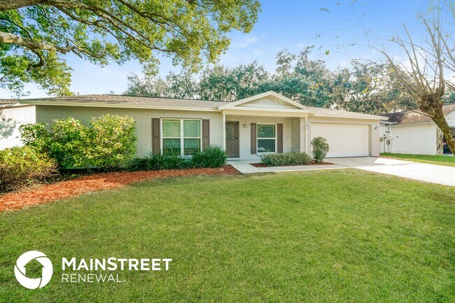 1222 Lornewood Dr