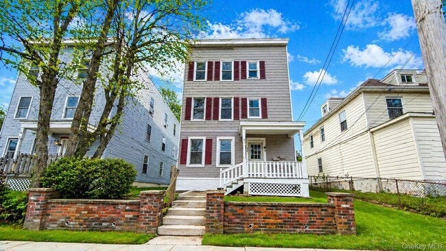 Building Photo - 50 Parker Ave Unit 2