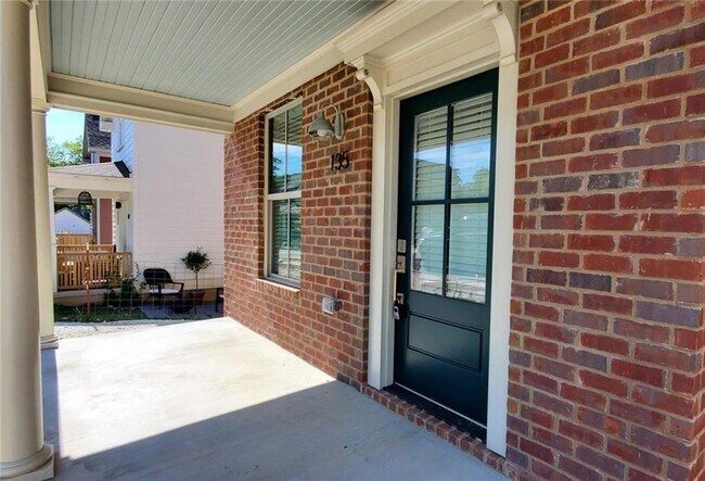 Photo - 127 E South St