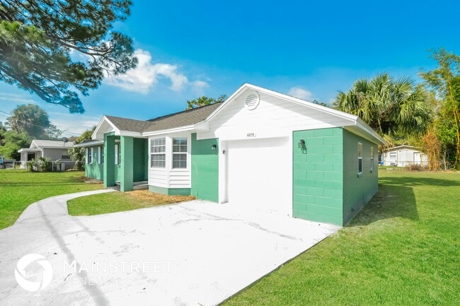 Photo - 4270 Capron Rd