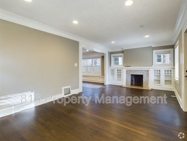 Building Photo - 5912 The Paseo Rental