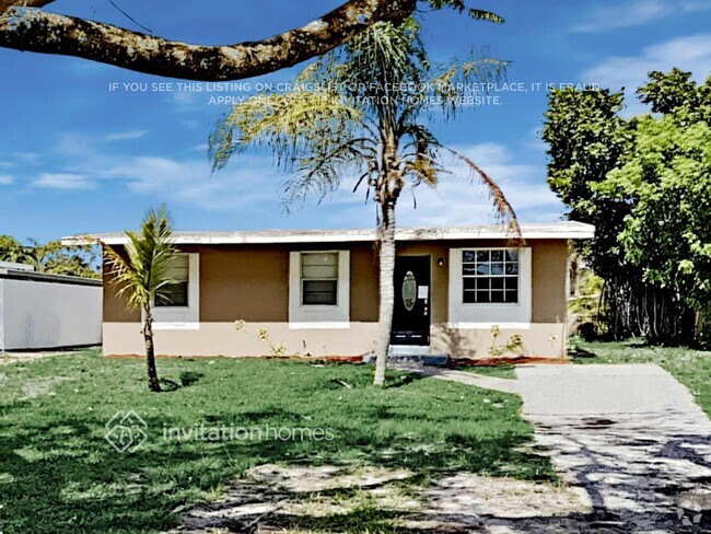 Building Photo - 67 Davis Rd Rental