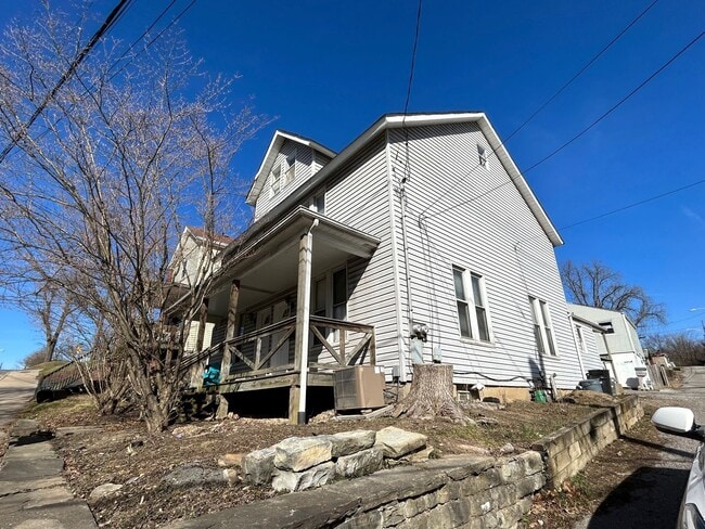 1 Summit St