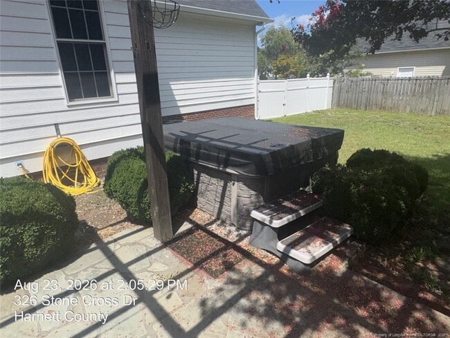 Photo - 326 Stone Cross Dr