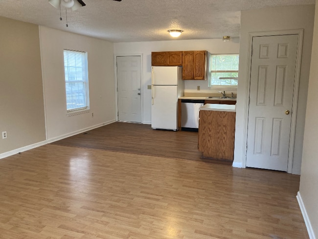 Photo - 1709 Daytona Ct