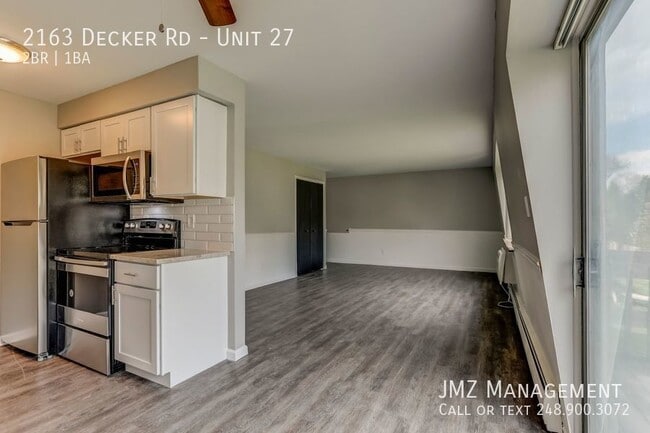 Building Photo - 2163 Decker Rd Unit 27
