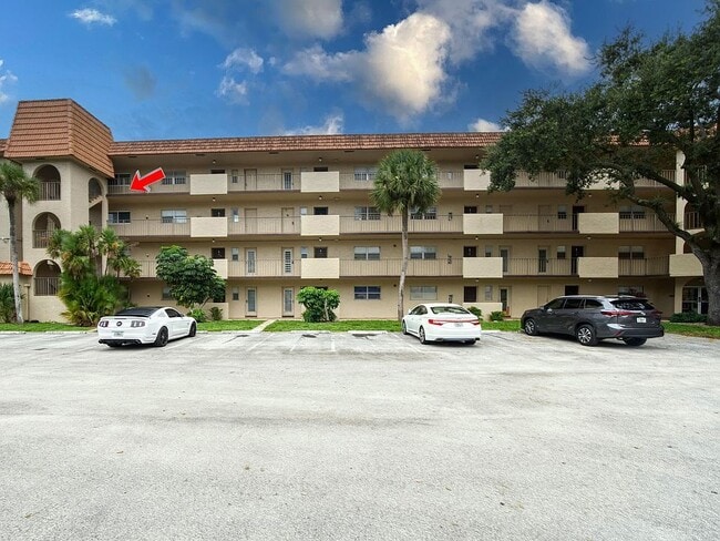 Photo - 6301 N Falls Cir Dr Unit 313