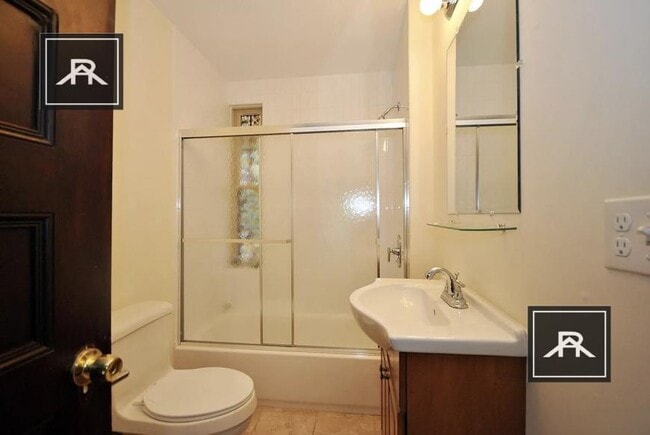 Photo - 6 bedroom in Brighton MA 02135 Unit 2