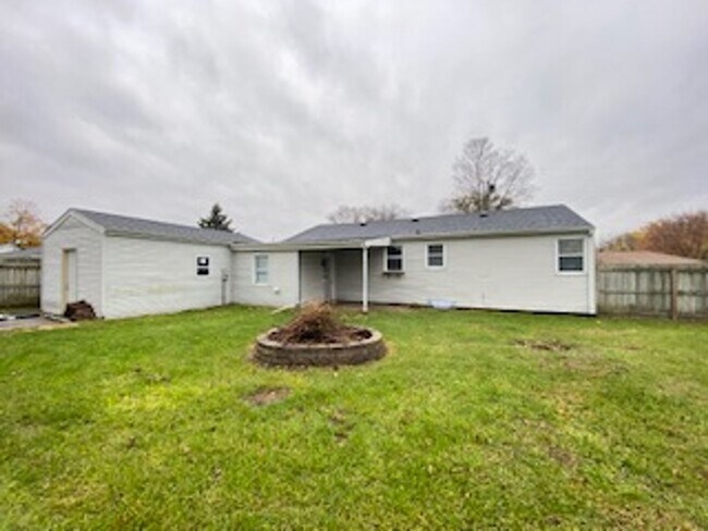 Photo - 3 Bedroom Home in Elkhart!