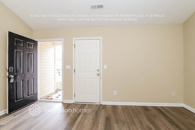 Photo - 3909 Shepway Loop