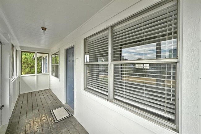 Photo - 1401 Olander St