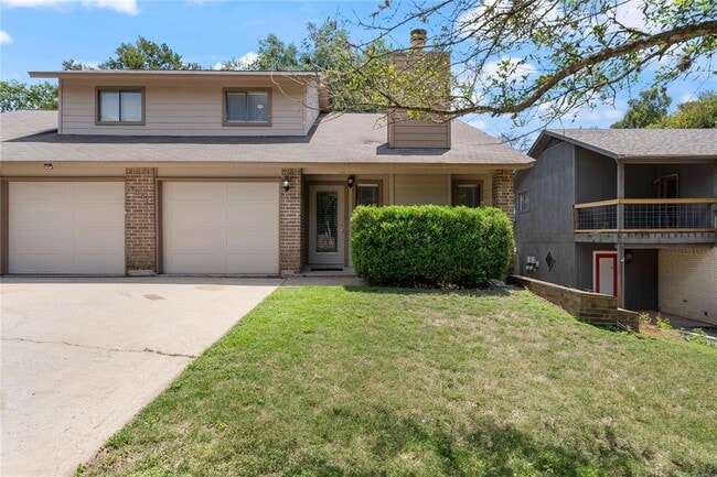 Photo - 8005 Hood Cir