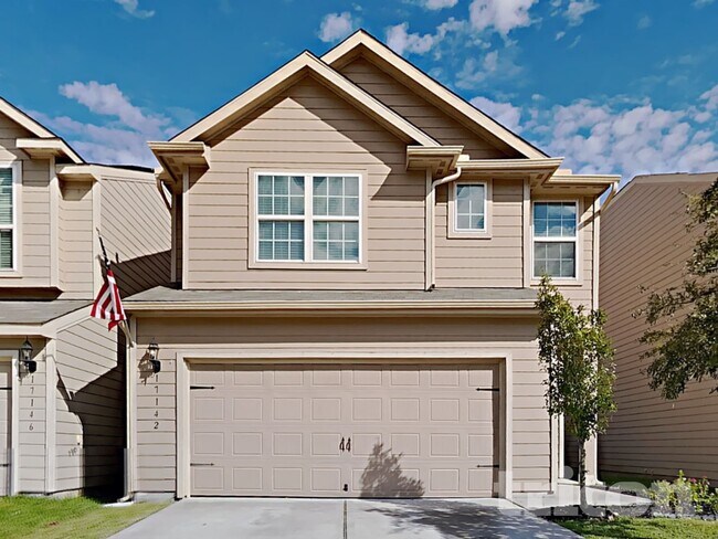 Photo - 17142 Common Point Dr